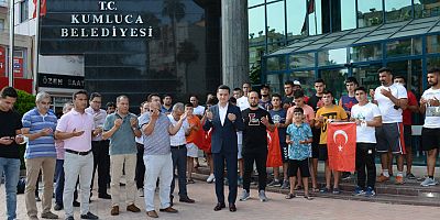 Kumluca güreşçilerini Kırkpınar'a uğurladı