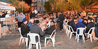 Kumluca Kadir Gecesi sahurunda buluştu