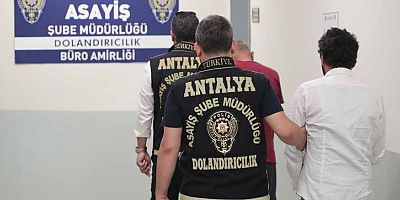 Kuyumcuya Sahte Altın Satarak Dolandırıcılık Yapan  Şahıslar Yakalandı