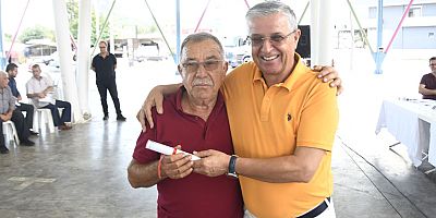 Kuzdere mahallesinde tapular verildi