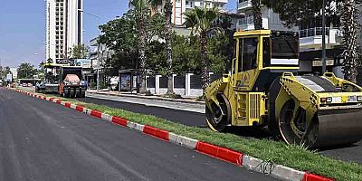 Lara Caddesi yenilendi