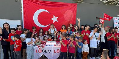 Lösemili çocukların 23 Nisan coşkusu