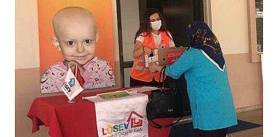 LÖSEV vekaleten kurban bağışlarıyla 12 ay boyunca şifa dağıtıyor