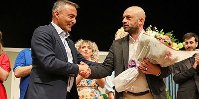 MAKET'ten muhteşem prömiyer
