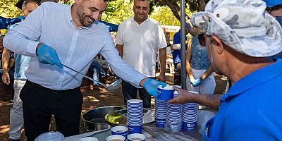 Manavgat Belediye Başkan Vekili Av. Mehmet Çiçek, aşure programlarında vatandaşlarla buluştu
