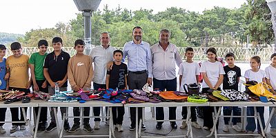 Manavgat Belediye Başkan Vekili Çiçek, okul kermesini ziyaret etti