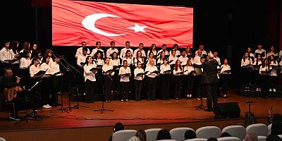 Manavgat Belediyesi Çanakkale Şehitleri'ni andı