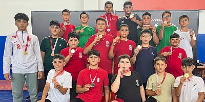 Manavgat Belediyesi Güreş Kulübü'nden Antalya il seçmelerinde büyük başarı