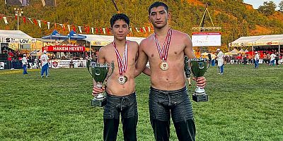 Manavgat Belediyesi güreşçileri Fethiye'den madalyalarla döndü