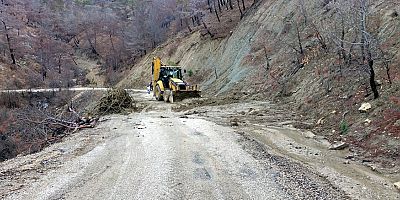Manavgat Belediyesi'nden heyelan çalışmaları