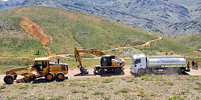 Manavgat Belediyesi'nden Hocalı yaylasına yol bakımı