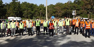 Manavgat Belediyesi'nden Sarılar'a 20 bin maske…