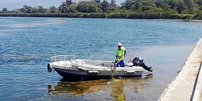 Manavgat Belediyesi'nden Titreyengöl'de temizlik