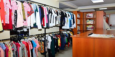 Manavgat Belediyesi Sosyal Market 10 yıldır dertlere derman oluyor