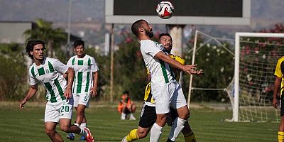 Manavgat Belediyespor liderliğini sürdürdü