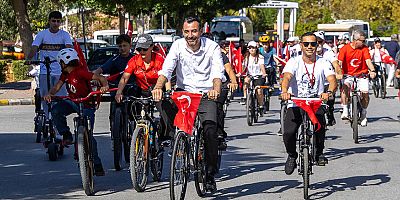 Manavgat Cumhuriyet'in 103. yılı için pedal çevirdi