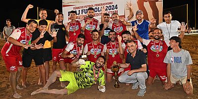 Manavgat'ta plaj futbolu coşkusu sona erdi