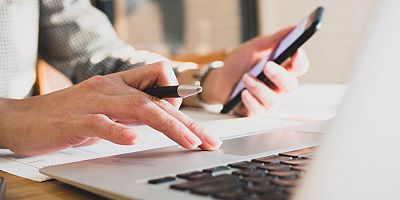 Masa başı çalışanlarını tehdit eden 6 hastalık