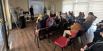 Mavi Ev’de “DemCare” projesi anlatıldı