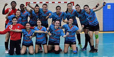 Mavi Kelebekler Anadolu deplasmanından da galibiyetle döndü