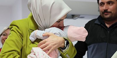Mayıs ayı doğum yardımı ödemeleri Kurban Bayramı öncesi hesaplara yatırıldı