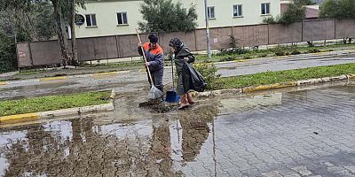 Mazgalların temizliği tüm hızıyla sürüyor 