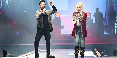 Megastar’ın sahnesinden Süperstar geçti!