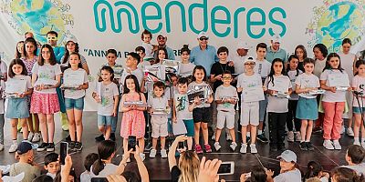 Menderes Ailesi Çocuklarıyla Unutulmaz Bir Gün Geçirdi