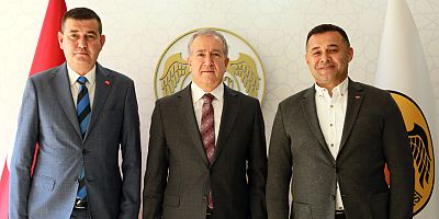 MHP Genel Başkan Yardımcısı Sadir Yılmaz, Alanya Belediyesi'nin yatırımlarını inceledi