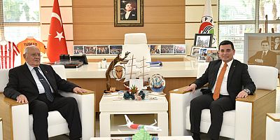 Milli Savunma Eski Bakanı Vecdi Gönül Kepez’de