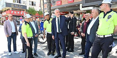 Mimar Sinan Caddesi’nde yaya geçitlerine ışıklı geçiş geliyor