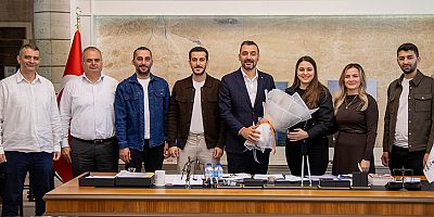 Mimarlar Odası ve Manavgatlılar Taraftar Grubu'ndan Başkan Vekili Çiçek'e ziyaret