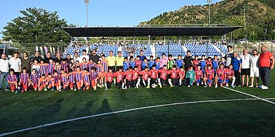 Minik kramponlar sahaya çıktı
