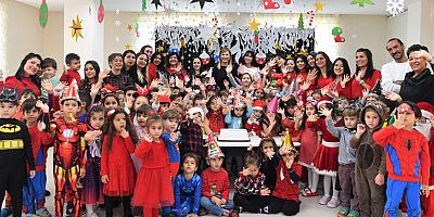 Minik öğrenciler yeni yılı kutladı