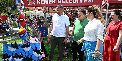 Minik öğrencilerin yıl sonu sergisi