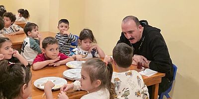 Miniklerden Kotan'a sıcak karşılama