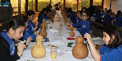 Miniklere doğa ve sanatla iç içe eğitim