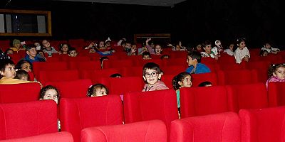 Miniklerin sinema keyfi