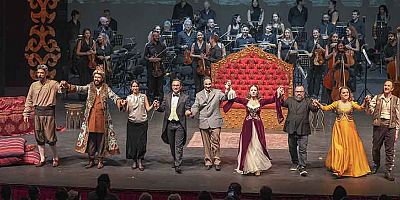 Mozart'ın Saraydan Kız Kaçırma operası Antalya sahnesinde yangılandı