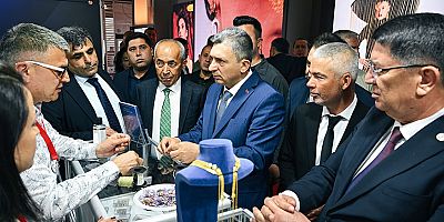 Mücevher sektörü Antalya'da parlıyor
