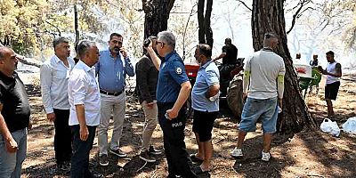 Muratpaşa, 19 araçla yangına müdahale etti