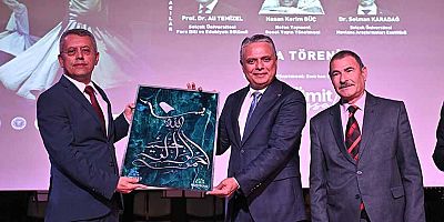 Muratpaşa’da Şeb-i Arus: Işığı insanlığa rehberlik ediyor