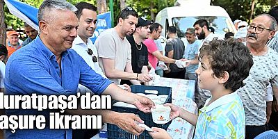Muratpaşa’dan aşure ikramı
