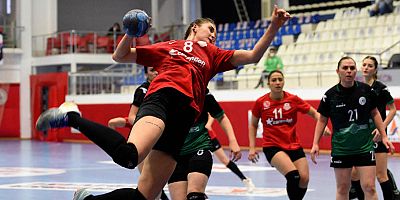 Muratpaşa’dan farklı galibiyet