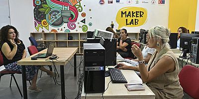 Muratpaşa’dan kadınlara dijital çağ eğitimi