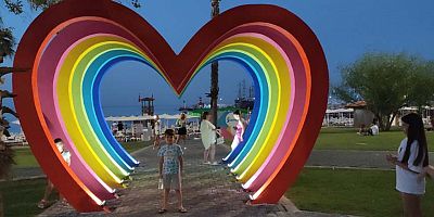 Mustafa Ertuğrul Aker Parkı silbaştan yapıldı