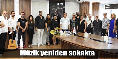 Müzik yeniden sokakta