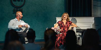 Neslihan Yeldan Akra Talks'ta Antalyalılarla buluştu