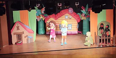 Niloya ve Arkadaşları 