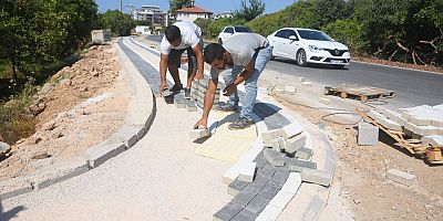 Oba Hatipoğlu sokak kaldırımla buluşuyor